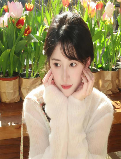 《不穿内衣的瑜伽教》隐藏彩蛋发现指南教科书式的：细节与彩蛋寻找攻略